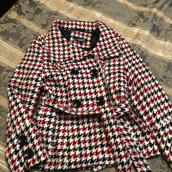 Excellent condition,  worn once - Picture 4 of 6